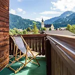 Feichter Szálloda 3*